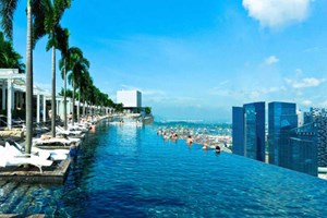 10 hồ bơi đẹp và sang chảnh nhất thế giới